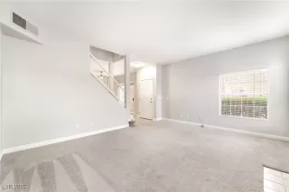 Photo #4: 2714693 Listing 