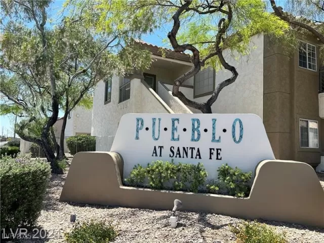 MLS: 2714711 Condo For Sale