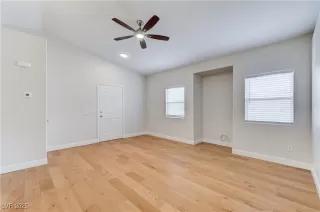 Photo #6: 2714761 Listing