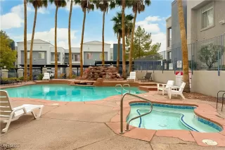 Photo #1: 2714814 Listing