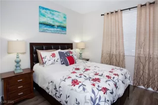 Photo #6: 2714816 Listing 