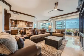 Photo #3: 2714823 Listing 