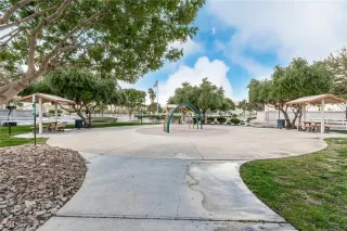 Photo #3: 2714851 Listing 