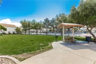 Photo #4: 2714851 Listing 