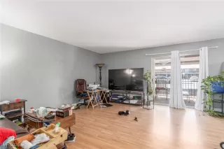 Photo #5: 2714853 Listing