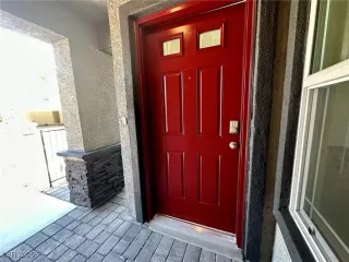 Photo #3: 2714856 Listing