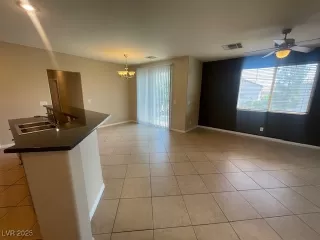 Photo #6: 2714894 Listing 