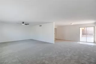 Photo #2: 2714917 Listing