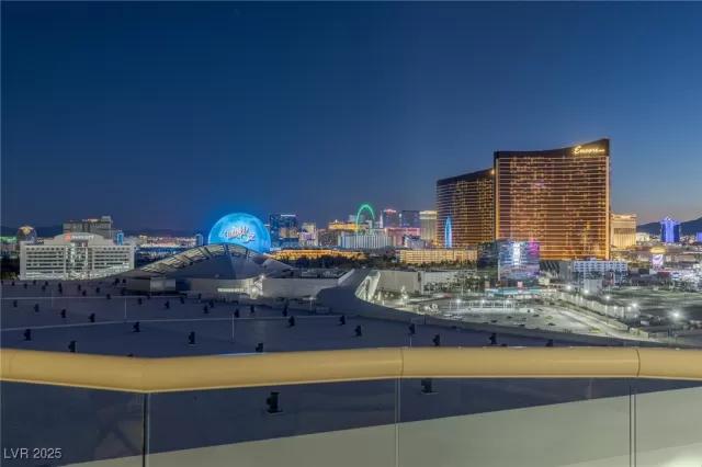 MLS: 2714935 Condo For Sale