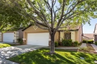 Photo #2: 2714939 Listing 