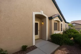 Photo #3: 2714939 Listing 