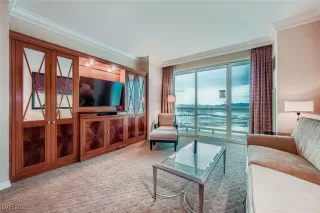 Photo #4: 2714977 Listing 