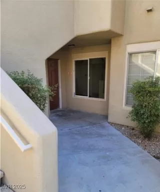 Photo #2: 2715031 Listing 