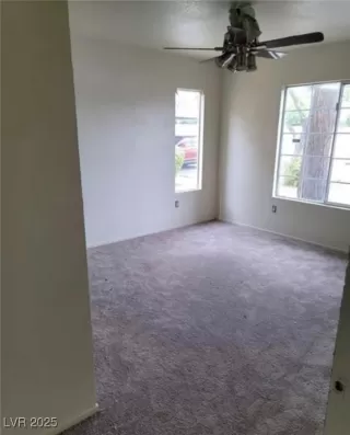 Photo #4: 2715031 Listing 