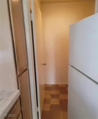 Photo #6: 2715031 Listing 