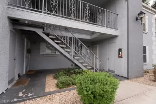 Photo #1: 2715075 Listing 