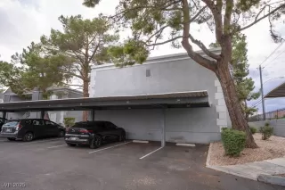 Photo #2: 2715075 Listing 