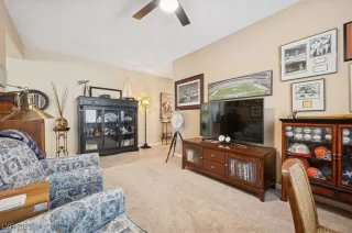 Photo #6: 2715112 Listing 