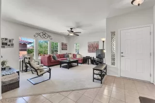 Photo #5: 2715123 Listing 