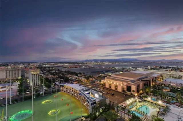 MLS: 2715132 Condo For Sale