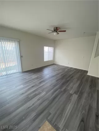 Photo #1: 2715157 Listing 