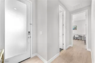 Photo #2: 2715161 Listing