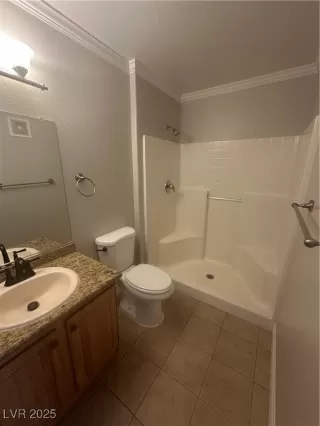 Photo #3: 2715177 Listing