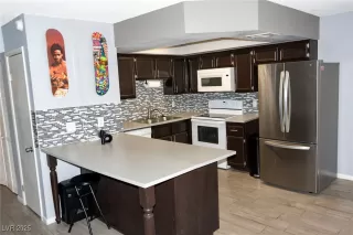 Photo #6: 2715184 Listing 