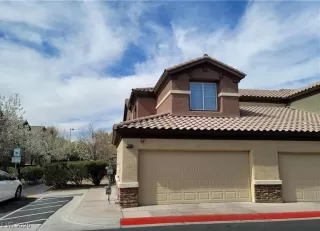 Photo #4: 2715186 Listing 