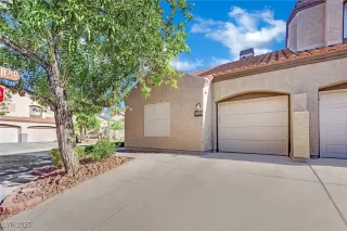 Photo #1: 2715242 Listing 