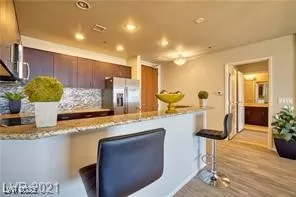 Photo #2: 2715256 Listing 