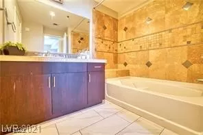 Photo #4: 2715256 Listing 