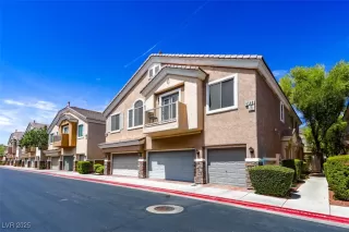 Photo #2: 2715320 Listing 