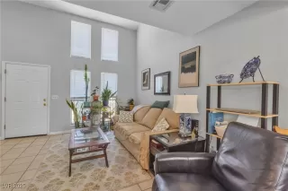 Photo #5: 2715344 Listing 