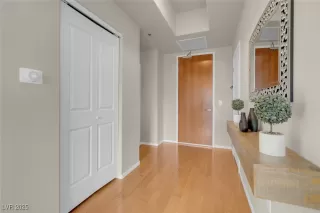 Photo #6: 2715412 Listing