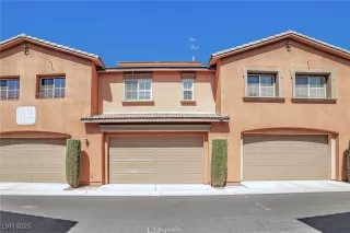 Photo #2: 2715433 Listing