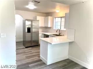 Photo #1: 2715459 Listing 