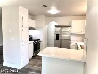 Photo #3: 2715459 Listing 