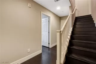 Photo #5: 2715462 Listing 