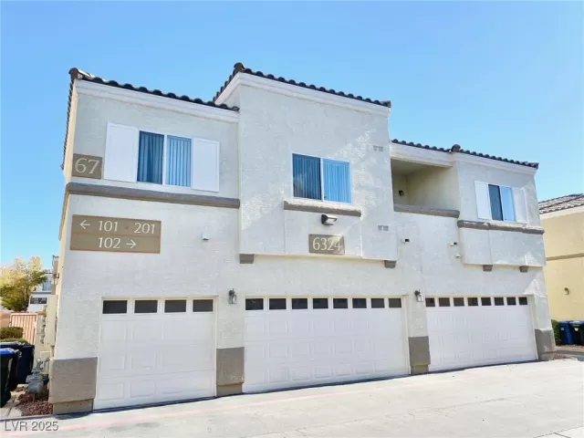 MLS: 2715467 Condo For Sale