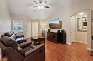 Photo #1: 2715474 Listing 