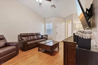 Photo #6: 2715474 Listing 