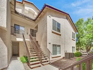 Photo #2: 2715492 Listing 