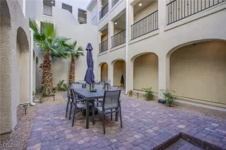 Photo #2: 2715515 Listing 