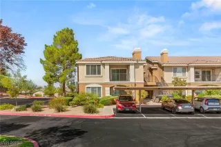Photo #2: 2715516 Listing 