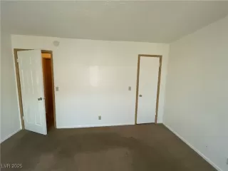 Photo #5: 2715518 Listing 