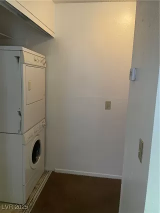 Photo #6: 2715518 Listing 