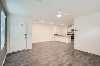 Photo #5: 2715530 Listing 