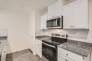 Photo #6: 2715530 Listing 