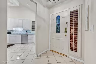 Photo #4: 2715556 Listing 